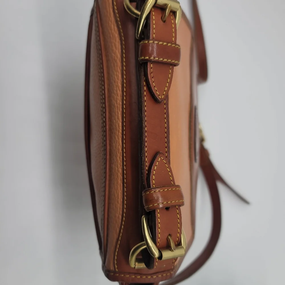 DOONEY & BOURKE AWL Square Carrier R703 Crossbody Bag Vintage - Picture 7 of 11